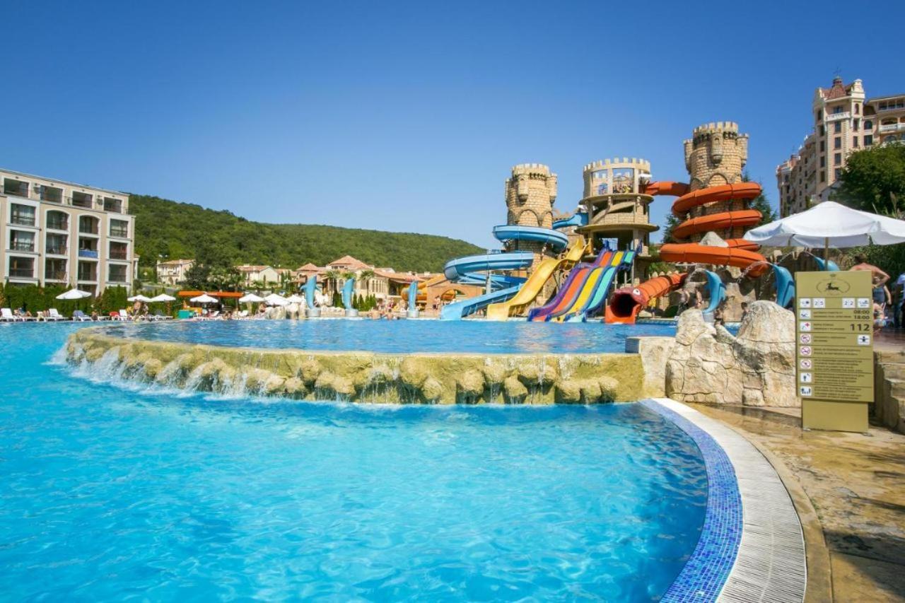 Andalucia Beach - Sea Viev Apartments Elenite Exterior foto