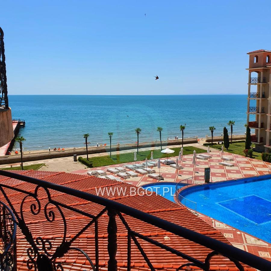 Andalucia Beach - Sea Viev Apartments Elenite Exterior foto