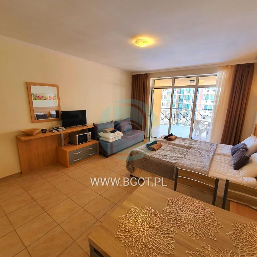 Andalucia Beach - Sea Viev Apartments Elenite Exterior foto